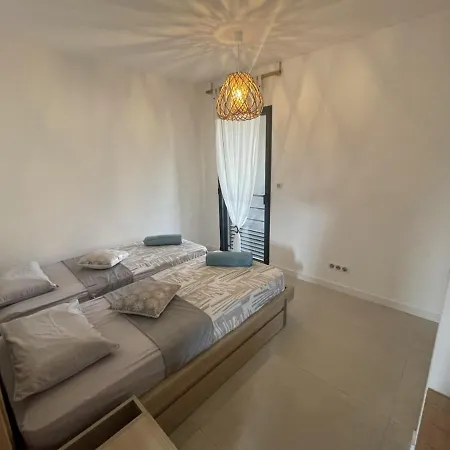 Апартаменты T3 Dans Residence De Standing Avec Grande Terrasse Порто-Веккьо