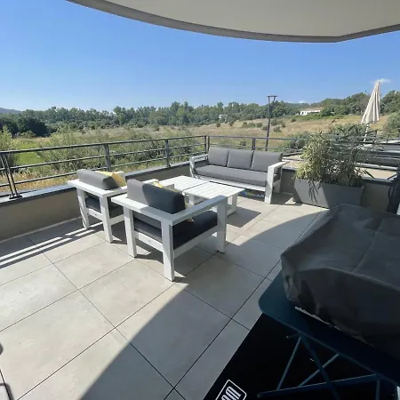T3 Dans Residence De Standing Avec Grande Terrasse Порто-Веккьо
