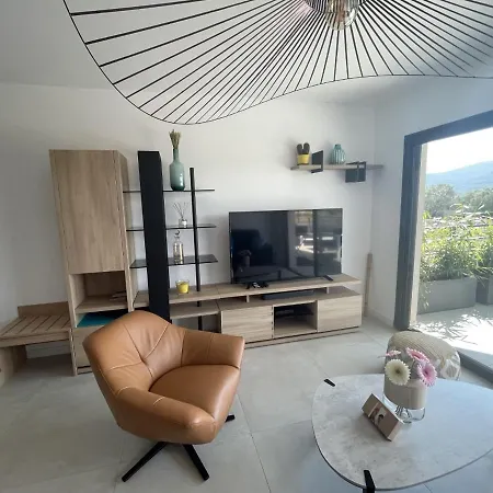 T3 Dans Residence De Standing Avec Grande Terrasse Porto-Vecchio (Corsica)